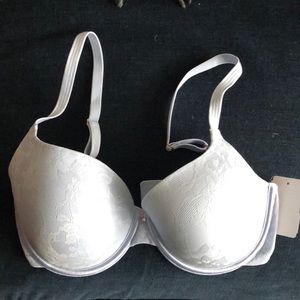 NWT Le Mystère blue lace t-shirt bra